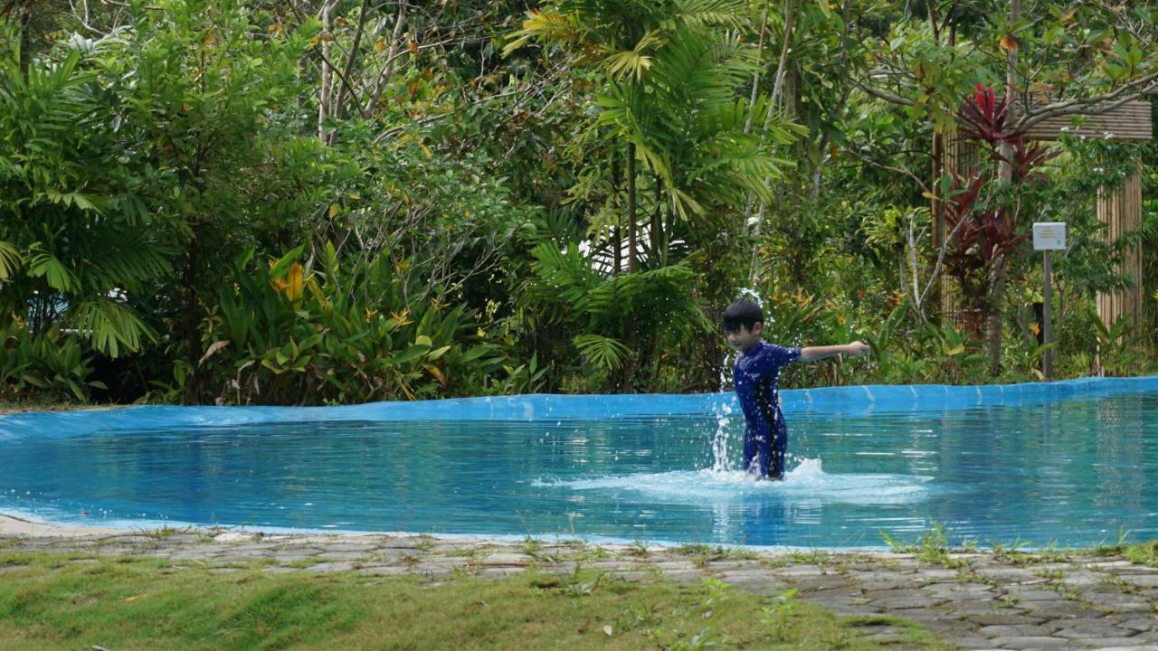 "D'Bamboo Kamp" Desa Wisata Ekang Lagoi Exteriér fotografie