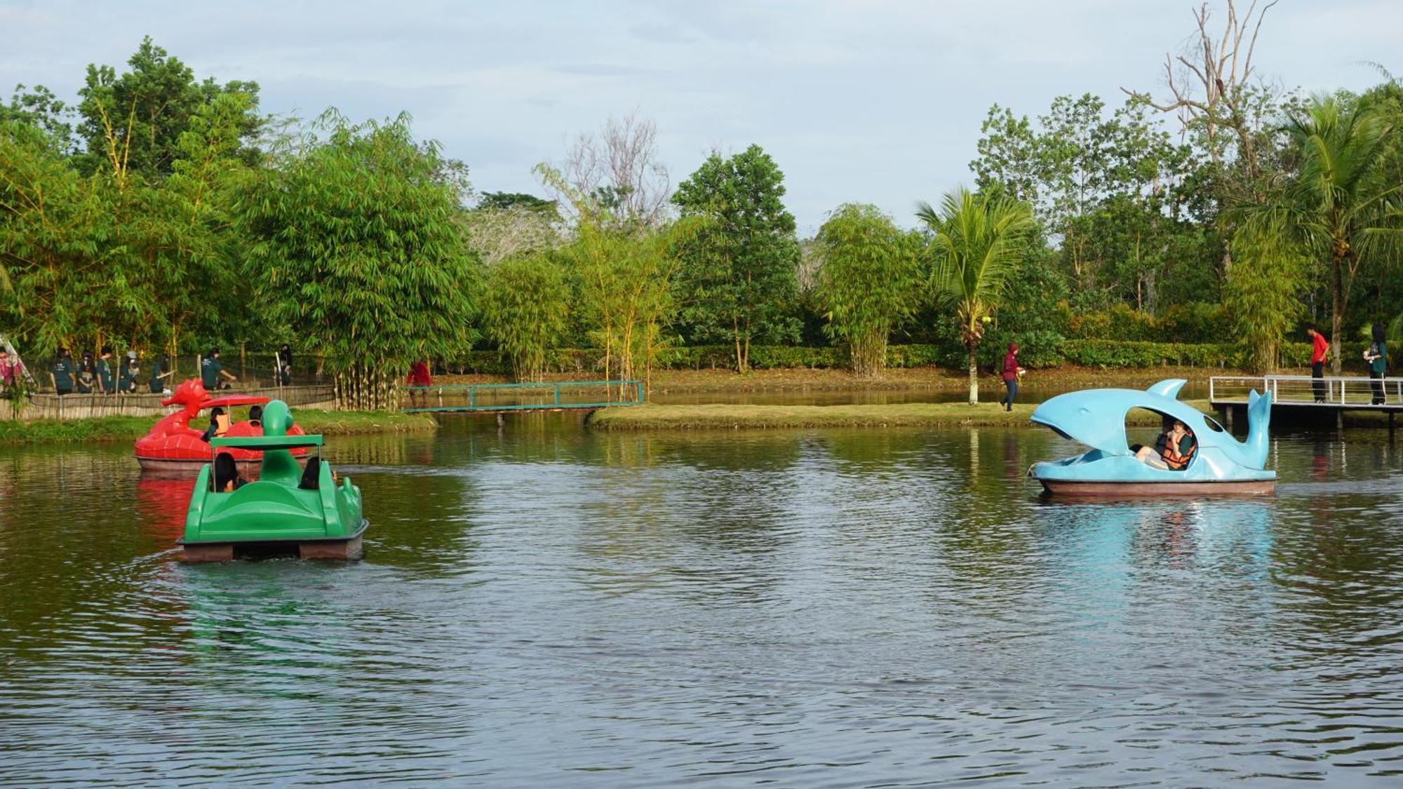 "D'Bamboo Kamp" Desa Wisata Ekang Lagoi Exteriér fotografie